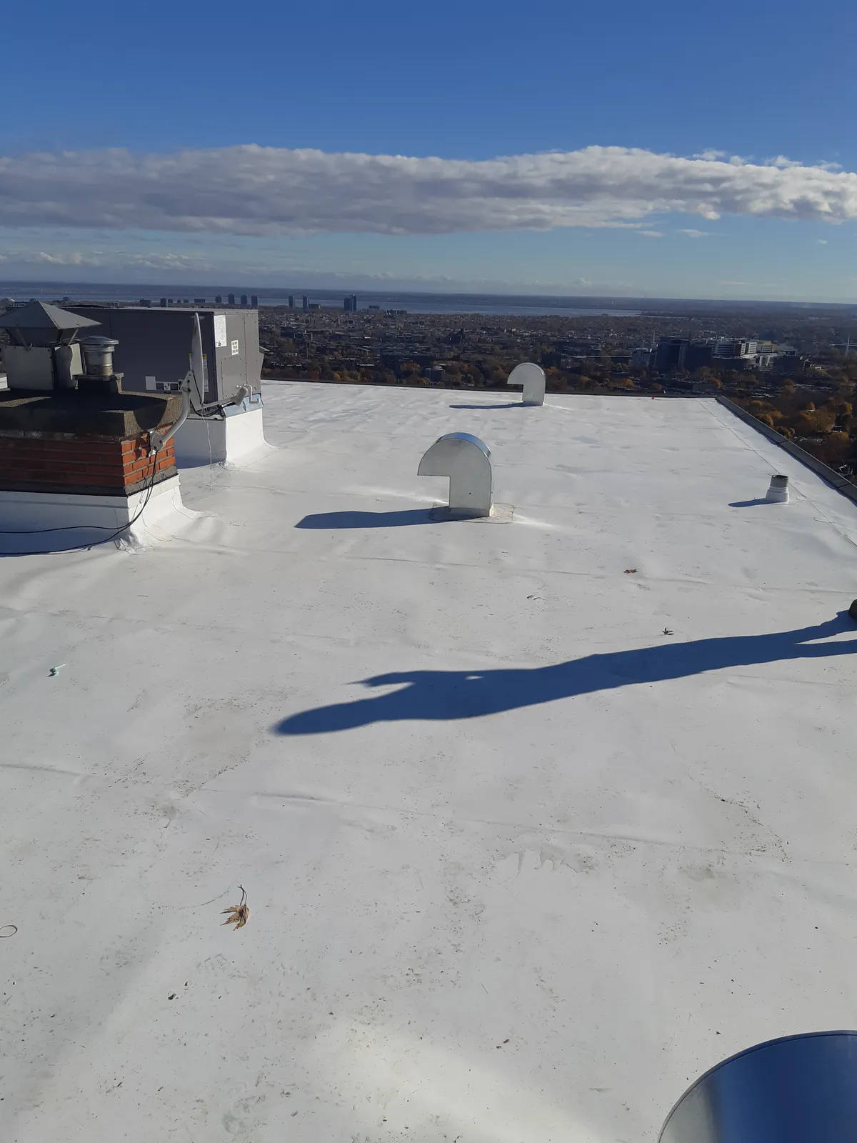 Roofing project in Montreal